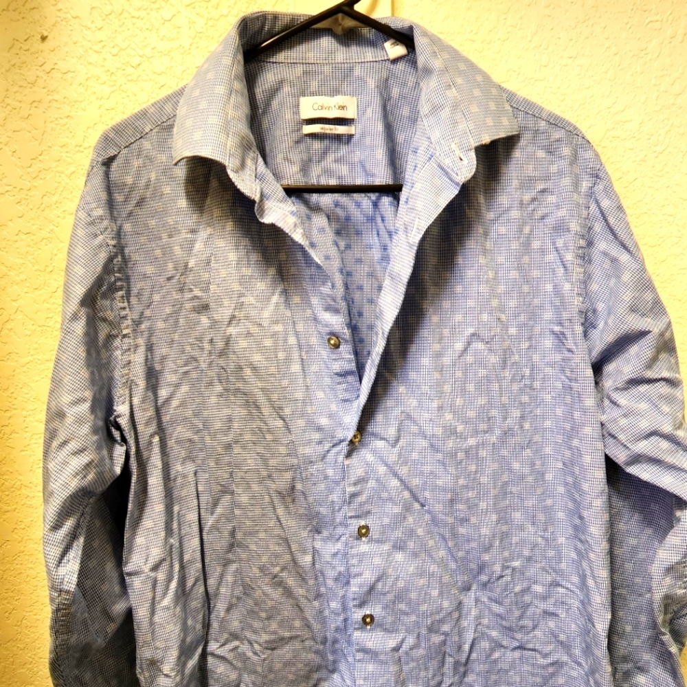 Calvin Klein long sleeved 16 1/2 36/37 casual button down shirt